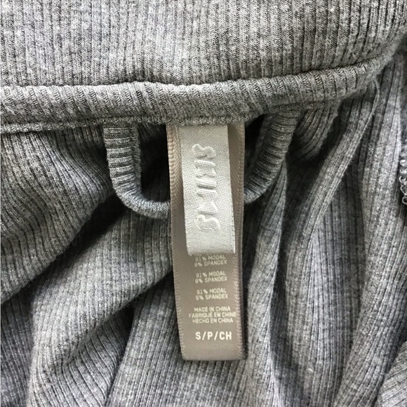 SKIMS Soft Lounge Sleep Set | Heather Gray - Picture 8 of 16